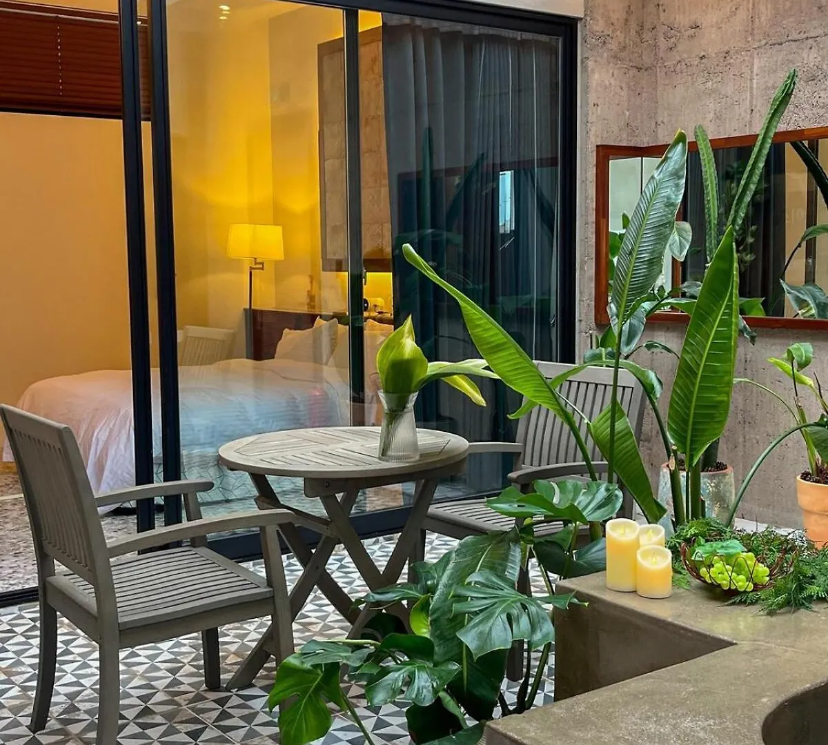 Jeju Dodu Tropical Premium Pool Villa